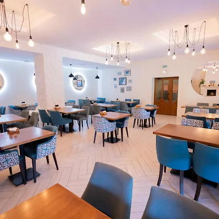 Fantasia Hotel 4*