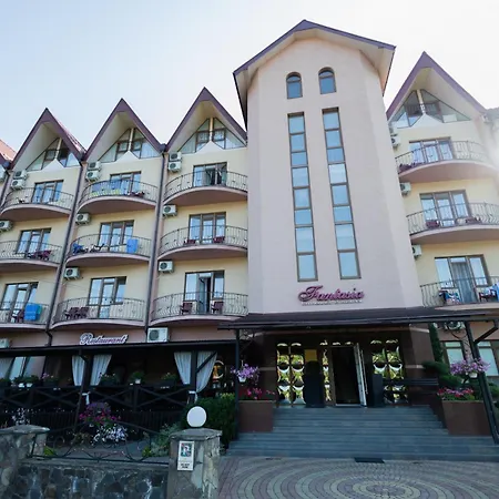 Hotel Fantasia 4*