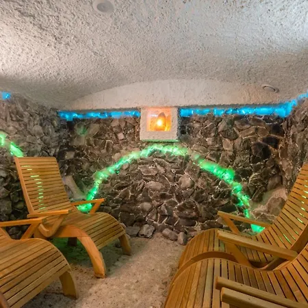 Hotel Fantasia Polyana (Transcarpathia)